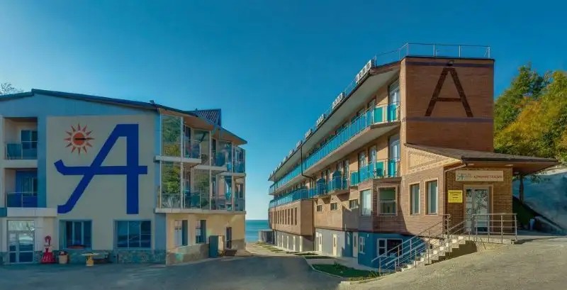 AMORE BEACH HOTEL