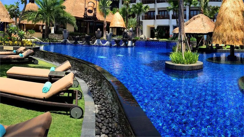 HOLIDAY INN RESORT BALI BENOA