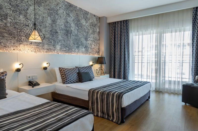 deluxe superior suite