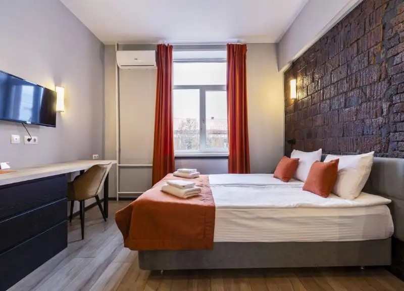 METRO APARTMENTS (МЕТРО АПАРТМЕНТС)