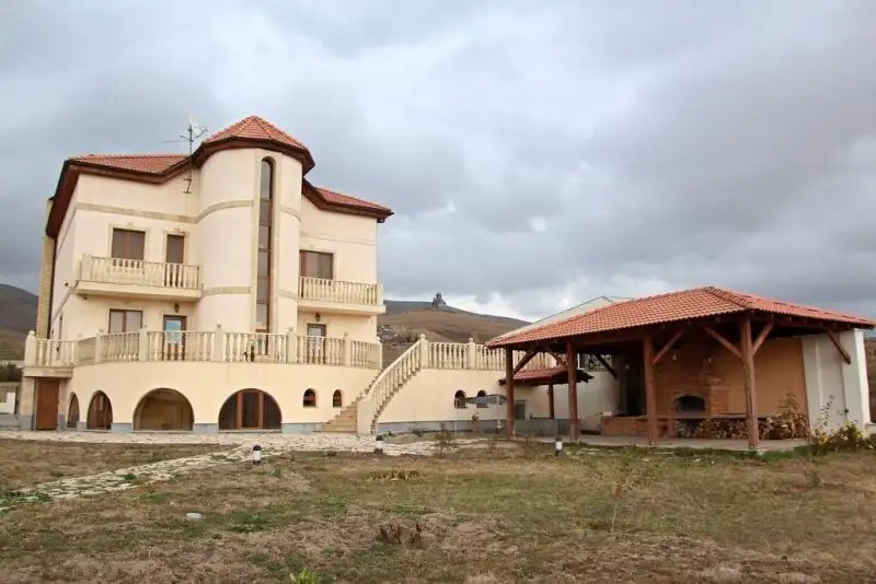 TSAGHKUNQ GUEST HOUSE