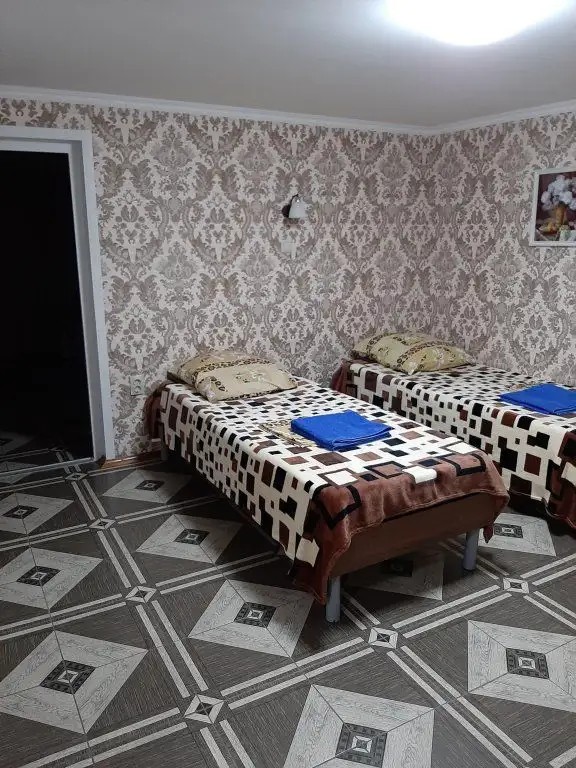 ГОСТЕВОЙ ДОМ ВИШНЕВАЯ 40В