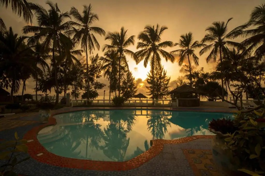 F-ZEEN BOUTIQUE HOTEL ZANZIBAR (EX. GOLDEN CLOVE)