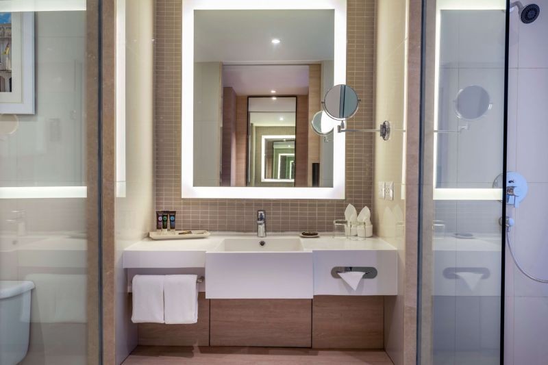 deluxe 2 bedrooms