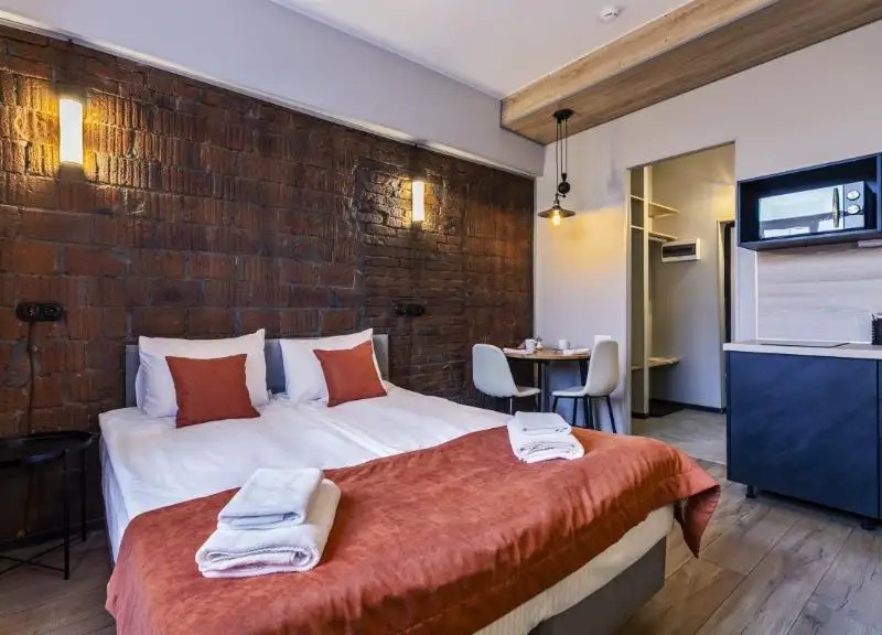 METRO APARTMENTS (МЕТРО АПАРТМЕНТС)