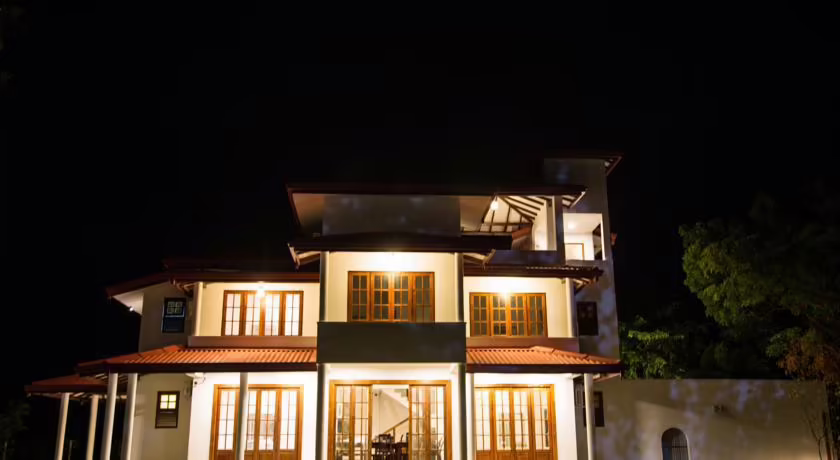 BAY BEACH HOTEL NILAVELI