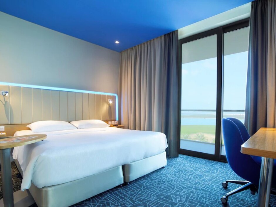 YAS PLAZA BAY BY IHG (EX. PARK INN BY RADISSON ABU DHABI YAS ISLAND)