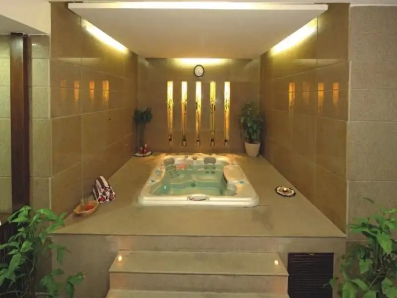 JAYPEE DELCOURT GREATER NOIDA