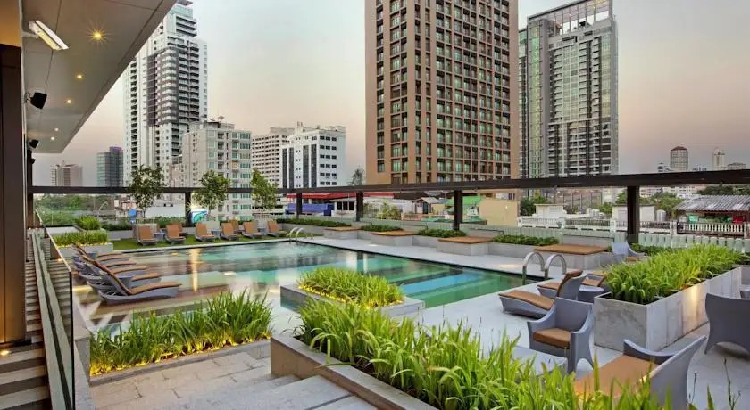 DOUBLETREE BY HILTON SUKHUMVIT BANGKOK (EX. THE IMPERIAL TARA)