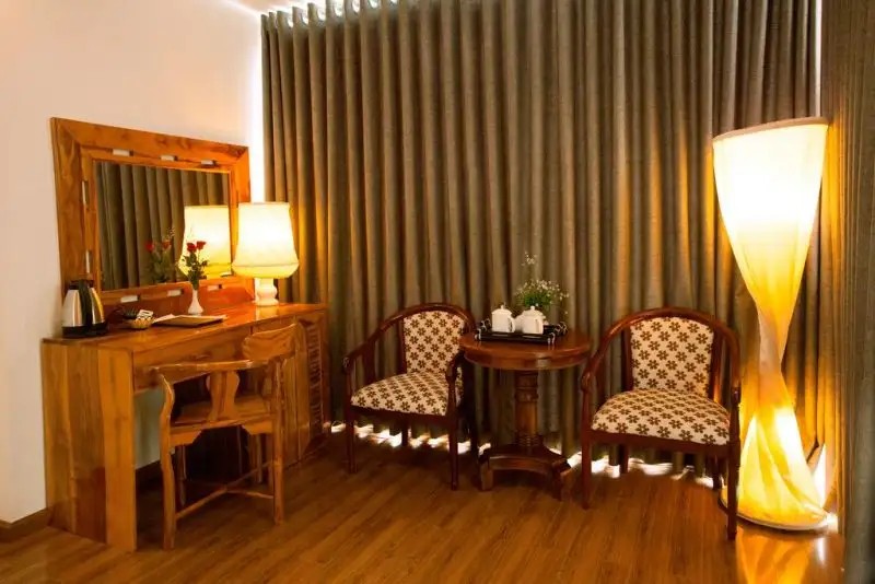 REX HOTEL & APARTMENT