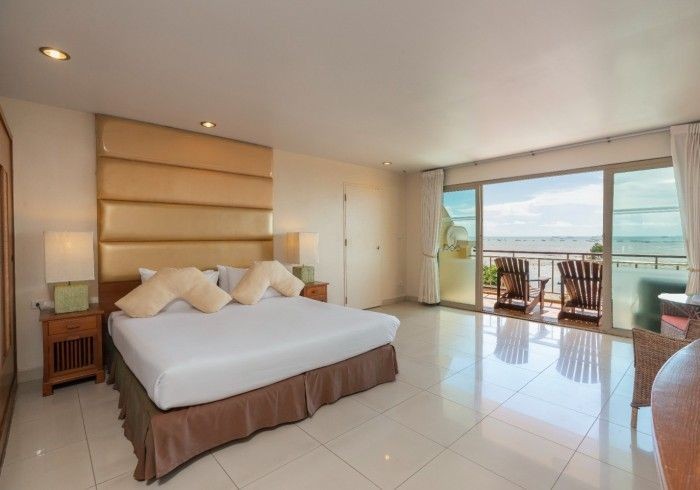 deluxe sea view