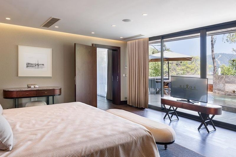 premium villa garden view 5 bedrooms