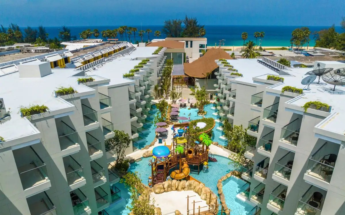 PHUKET EMERALD BEACH RESORT