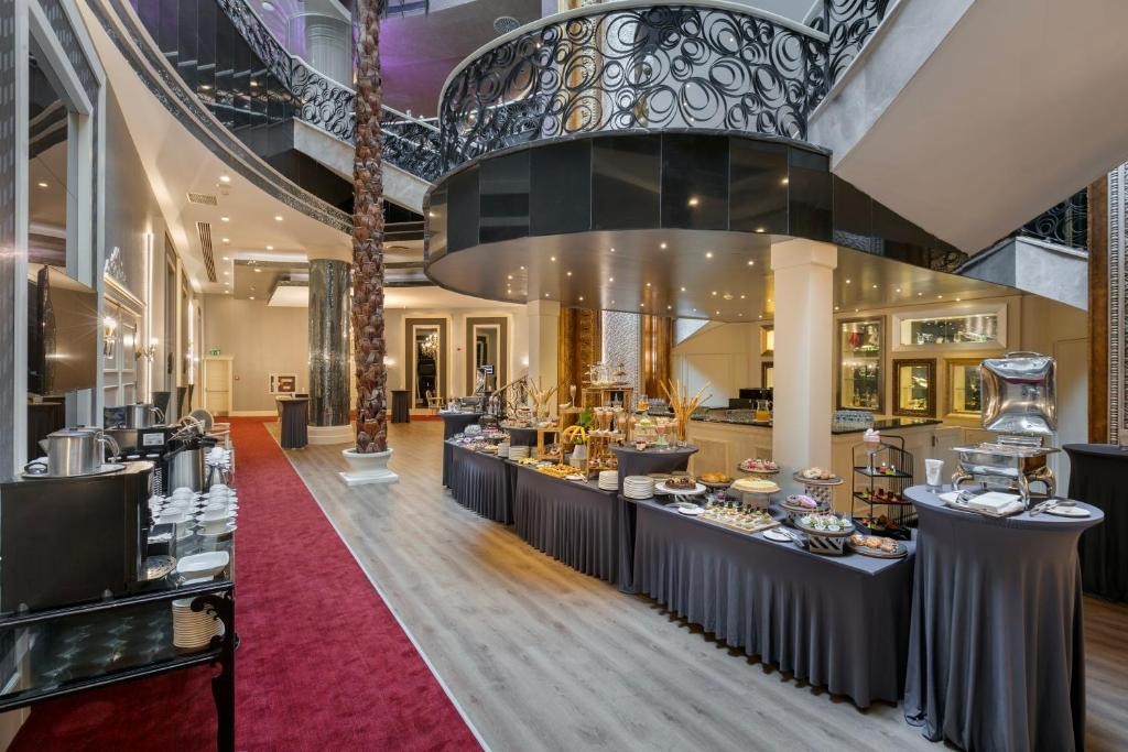 LIMAK EURASIA LUXURY