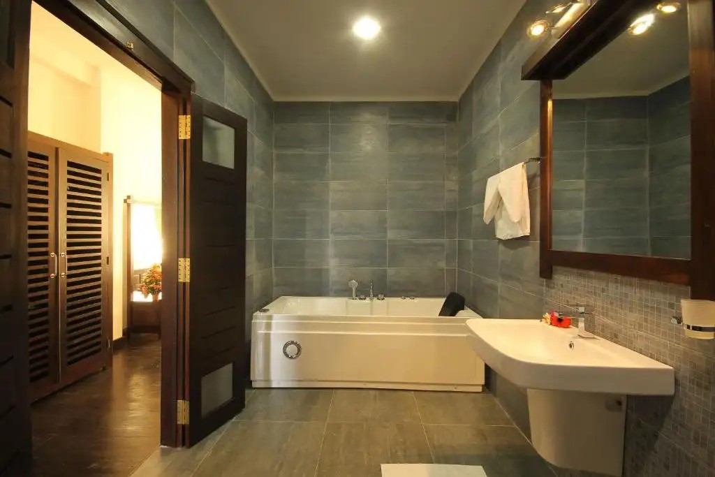 SAFFRON HOTEL UNAWATUNA
