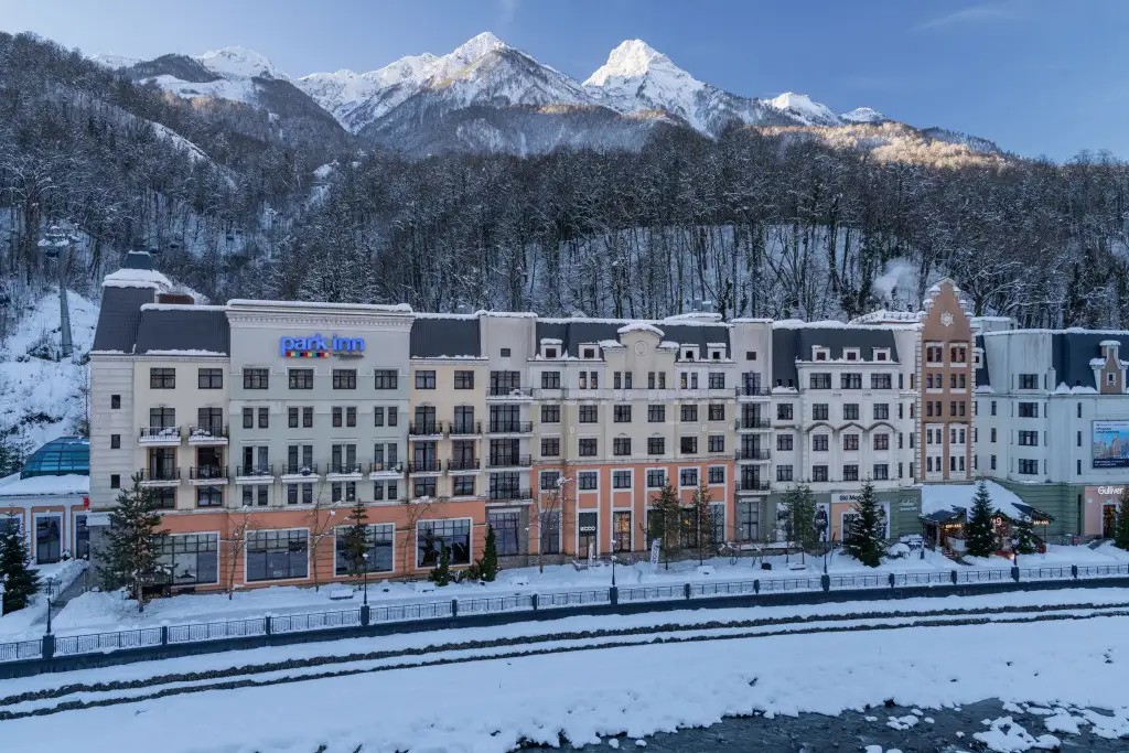 PARK INN BY RADISSON ROSA KHUTOR (ПАРК ИНН РЭДИССОН РОЗА ХУТОР)