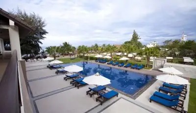 CASUARINA JOMTIEN
