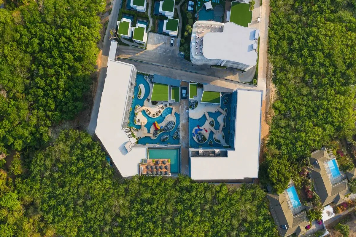 UTOPIA LOFT