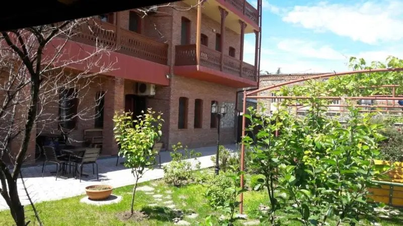 SWEET HOME