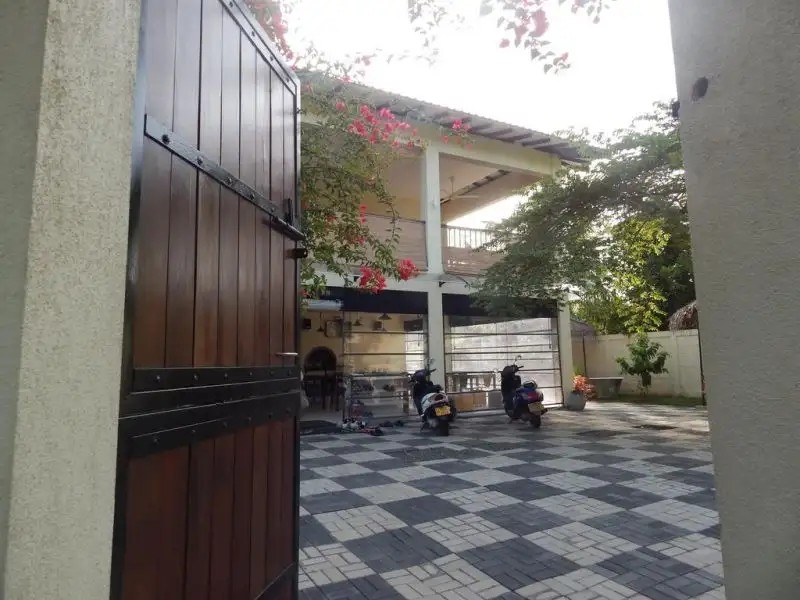 JJS HOSTEL MIRISSA