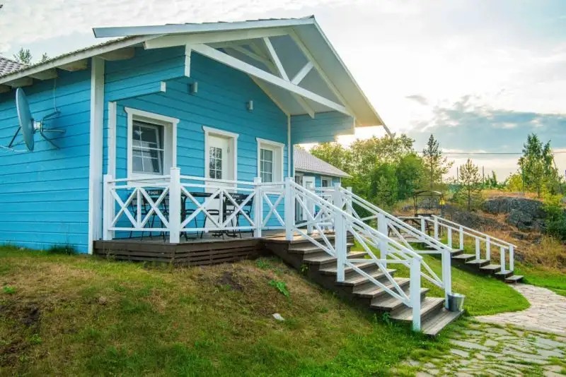 KARELIAN ROCKY HOUSE