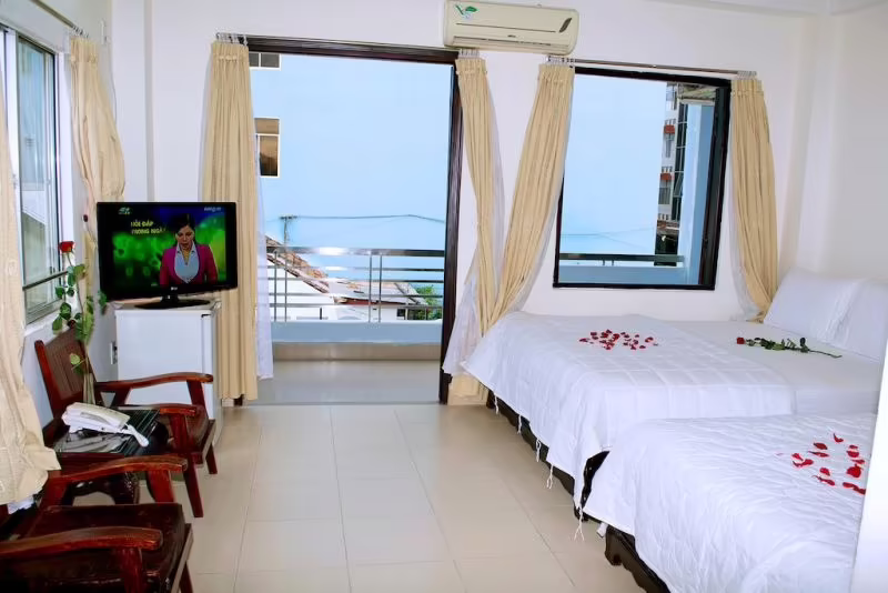 HT3 HOTEL