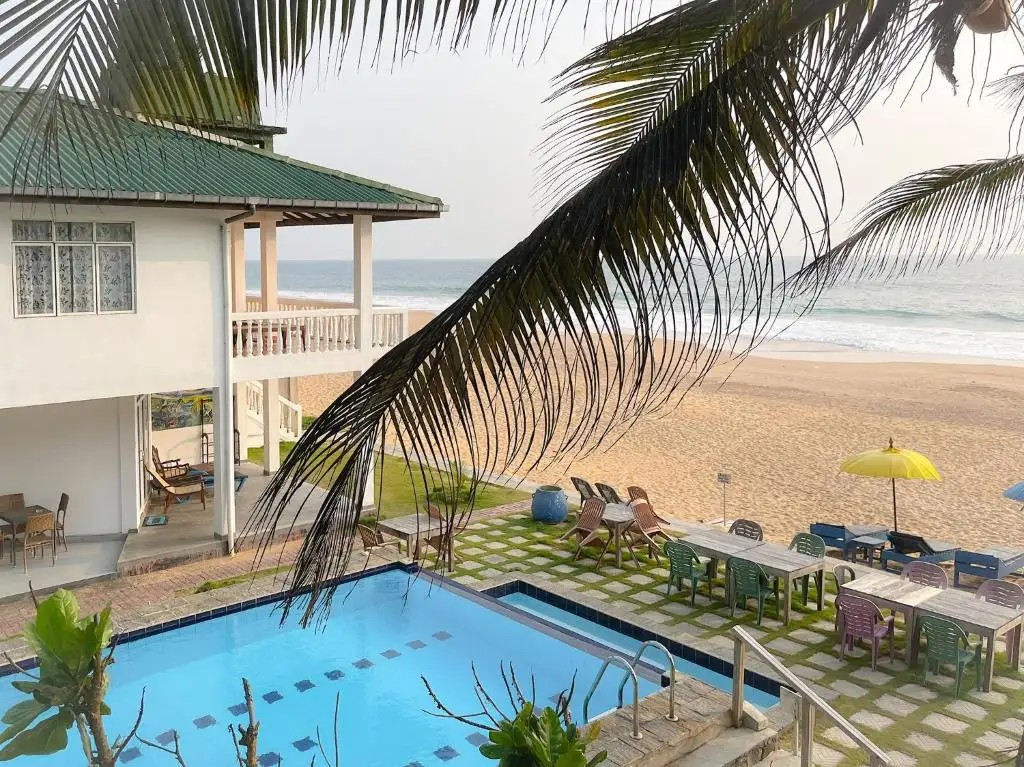 PEARL ISLAND BEACH HOTEL