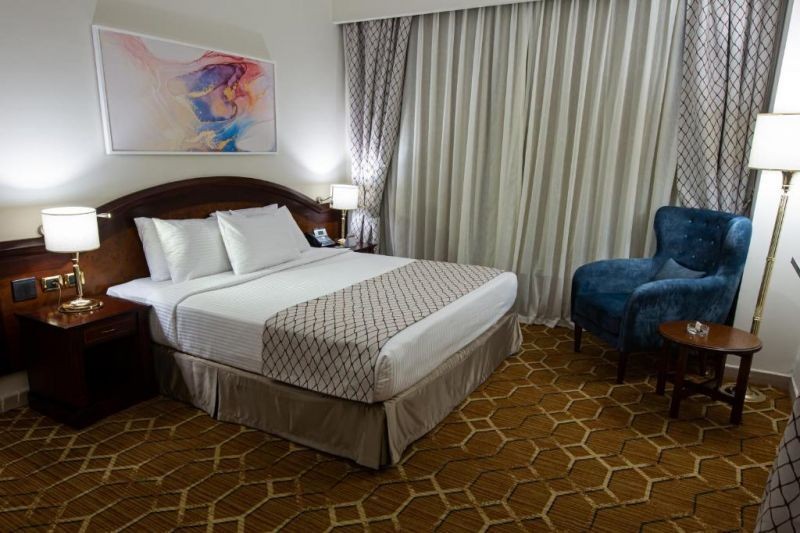deluxe suite
