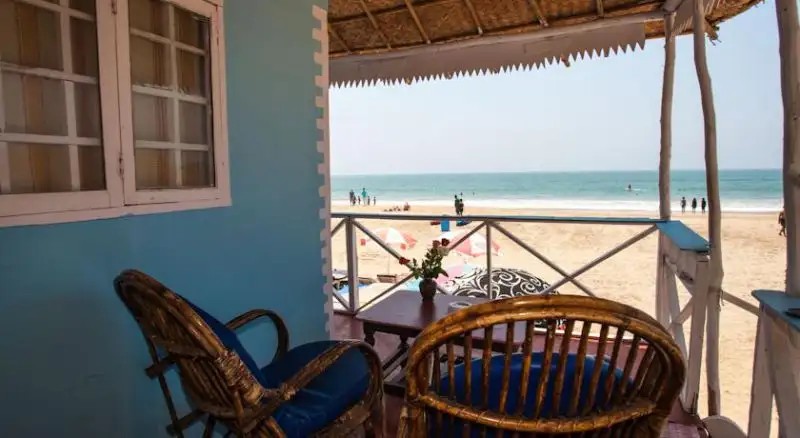 CUBA PALOLEM BEACH BUNGALOWS HUTS