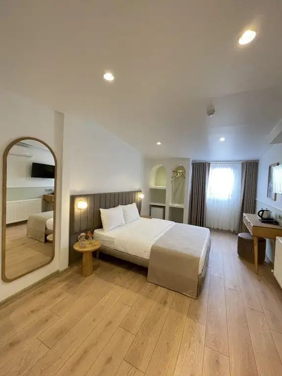 MESHK AIRPORT HOTEL