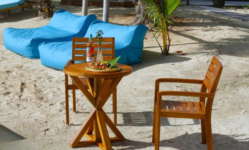 CASTELLO BEACH