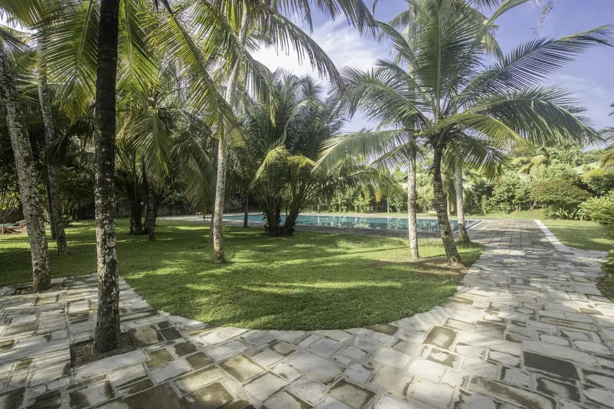 THE COASTAL VILLAGE CABANA