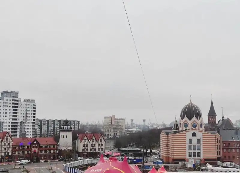 АПАРТАМЕНТЫ НА ГЕНЕРАЛА КАРБЫШЕВА 6