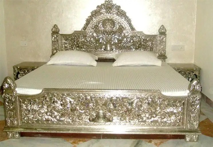 IVORY PALACE