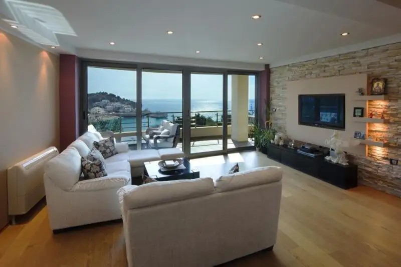 RAYMOND KAZANEGRA APARTMENTS