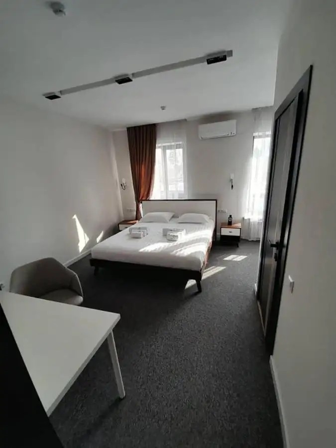 HOTEL 78 CAFE (ОТЕЛЬ 78 КАФЕ)