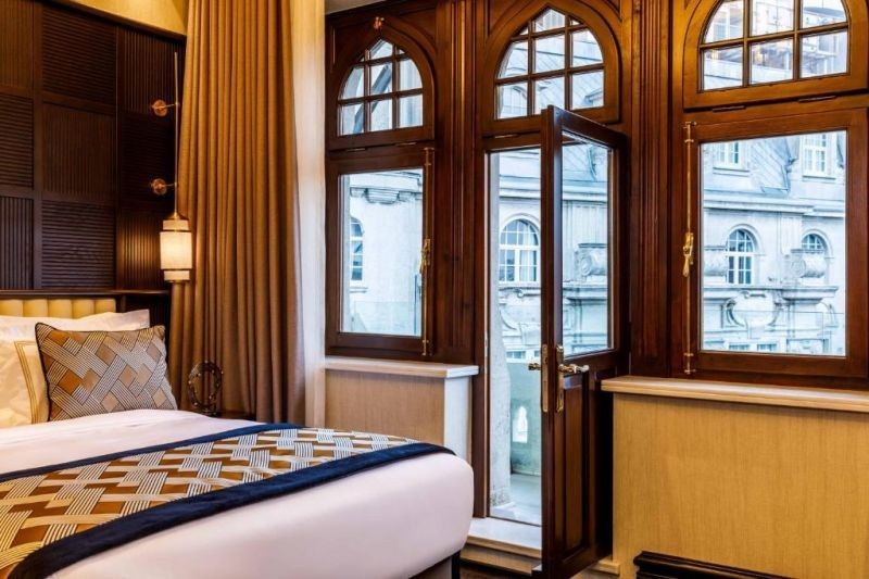 deluxe balcony