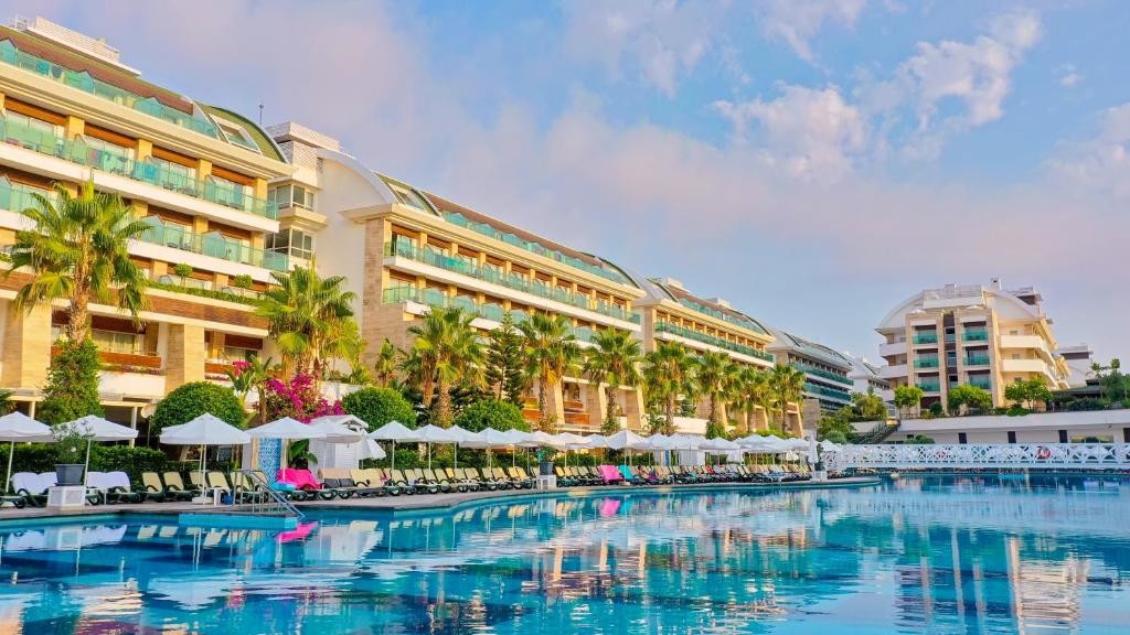 CRYSTAL WATERWORLD AQUA COLLECTION (EX. CRYSTAL WATERWORLD RESORT & SPA)