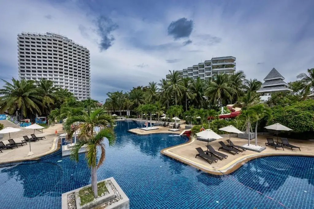 RADISSON RESORT & SPA HUA HIN