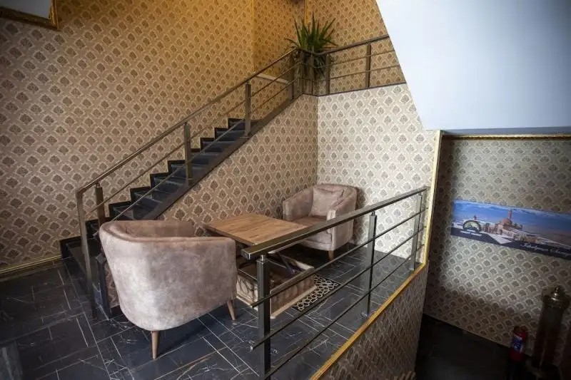 MOUNT ARARAT HOTEL