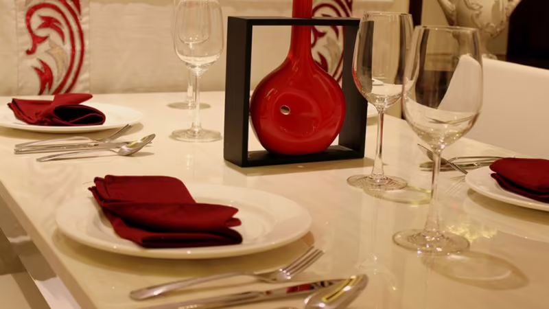 AMRAPALI GRAND HOTEL