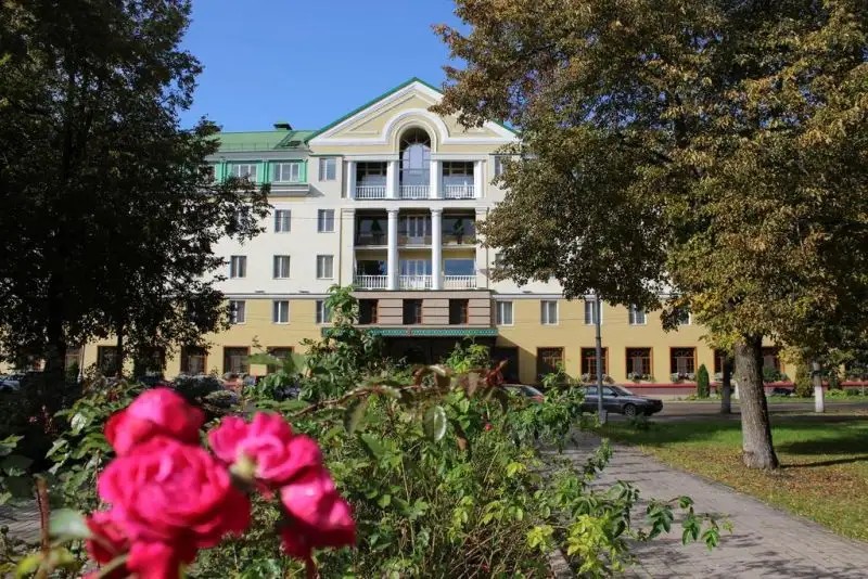 ВОЛХОВ