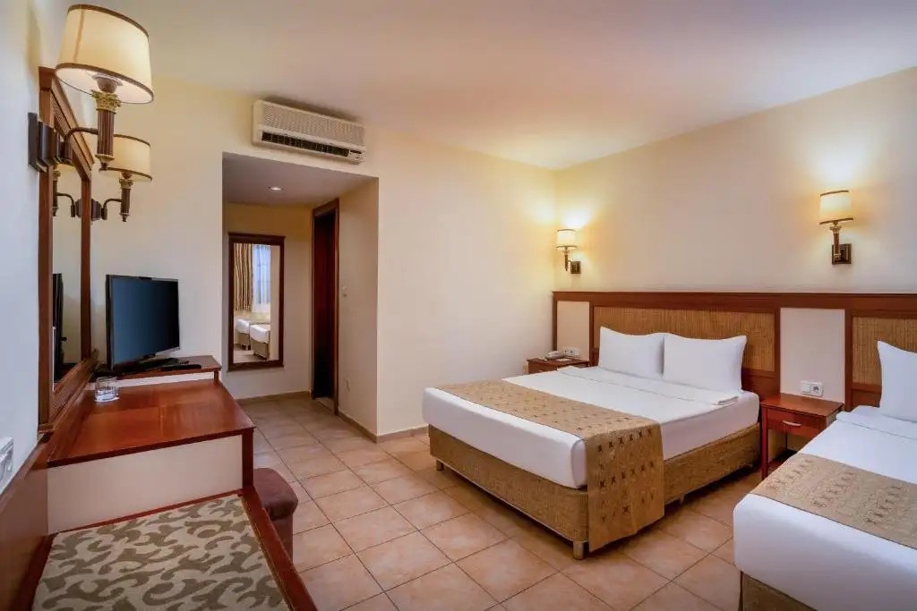 OZLEM GARDEN HOTEL