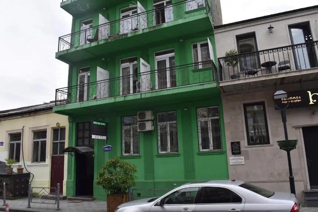 GREEN VILLA