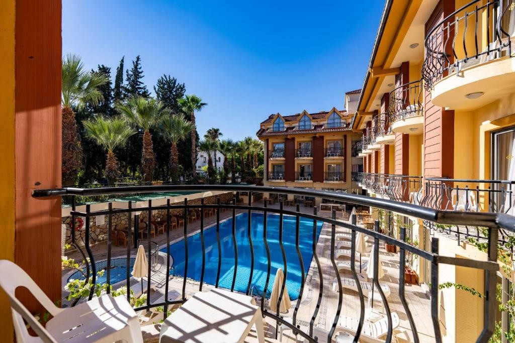 ASTORIA HOTEL & SPA