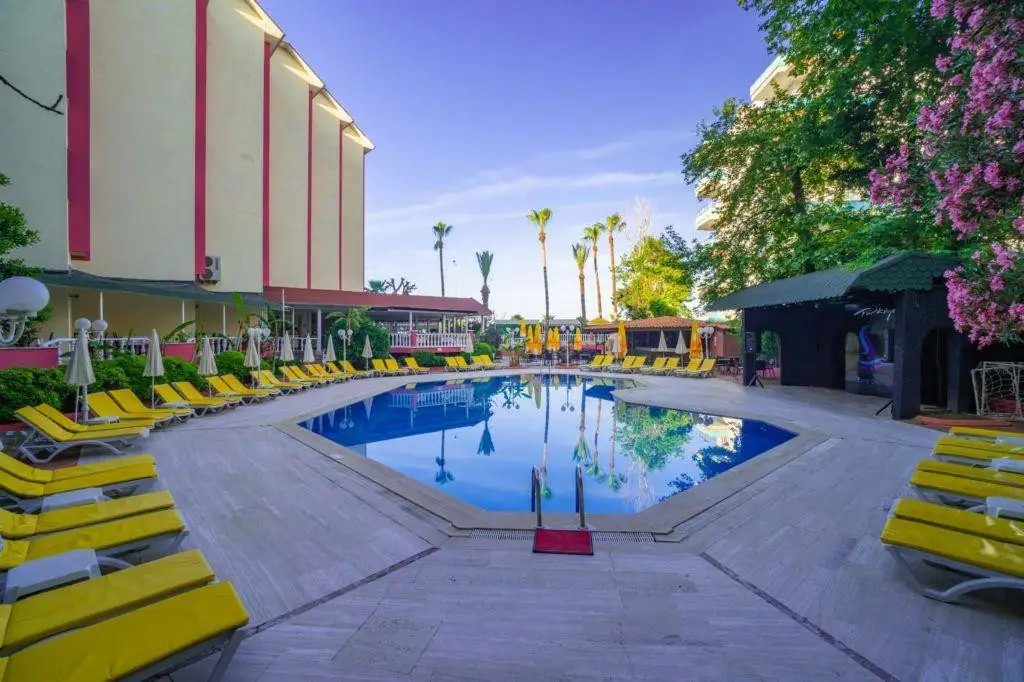 BIENO CLUB HOTEL SVS (EX. BONE CLUB HOTEL SVS)