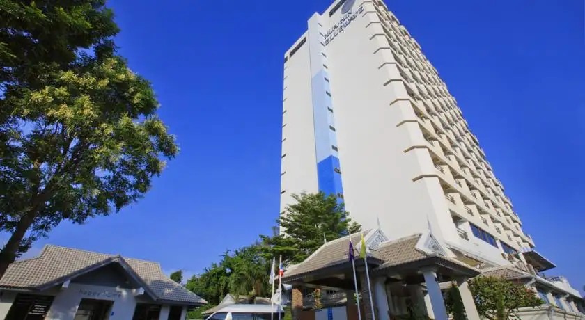BLUE WAVE HUA HIN
