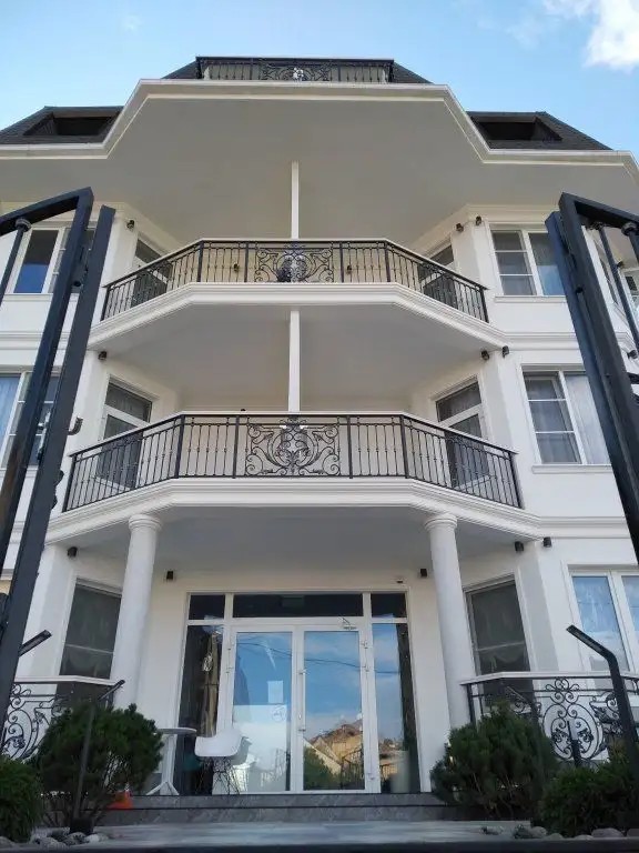 BLUE MARINE HOTEL