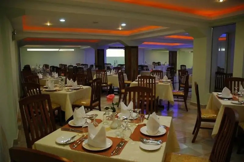 SMILING HOTEL & SPA