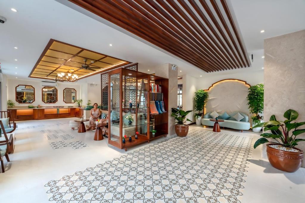 AMINA LANTANA HOI AN HOTEL & SPA